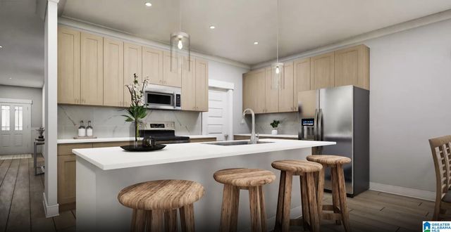 8136 KIMBRELL STATION LOOP, Mccalla, AL 35111