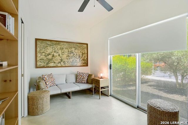 110 Biering, San Antonio, TX 78210