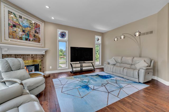 46776 Mornington Road, Canton, MI 48188