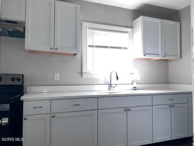 2555 Oak Grove Place, Toledo, OH 43613