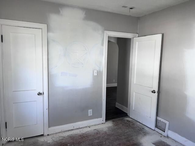 2555 Oak Grove Place, Toledo, OH 43613