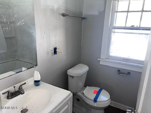 2555 Oak Grove Place, Toledo, OH 43613