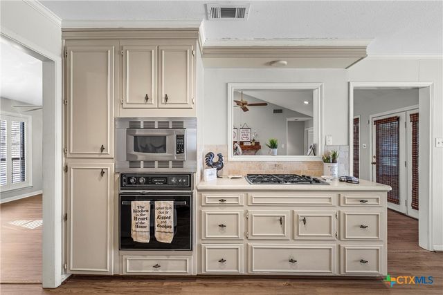 3601 Willow Bend Circle, Waco, TX 76708