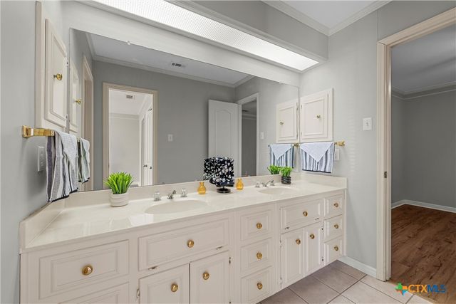 3601 Willow Bend Circle, Waco, TX 76708