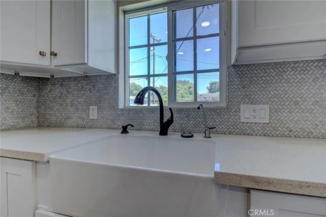 2235 S Parton Street, Santa Ana, CA 92707