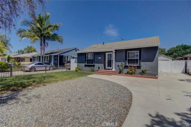 2235 S Parton Street, Santa Ana, CA 92707