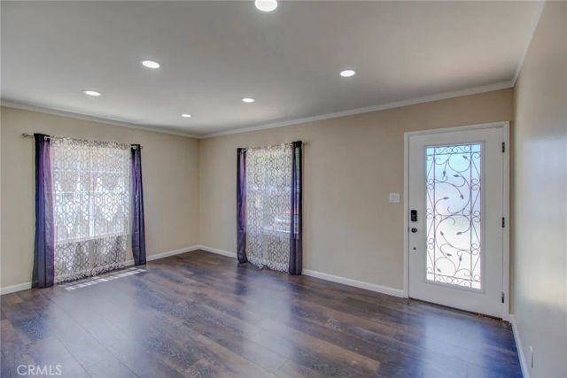 2235 S Parton Street, Santa Ana, CA 92707