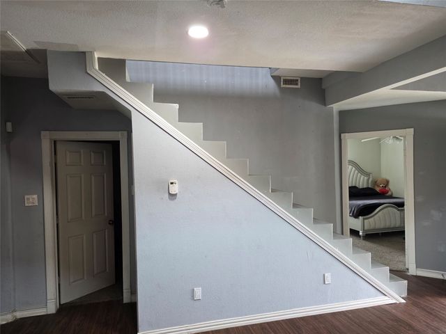 2210 Eugene Street, Dallas, TX 75215