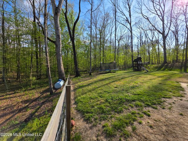 14929 Strickland Road, Byhalia, MS 38611