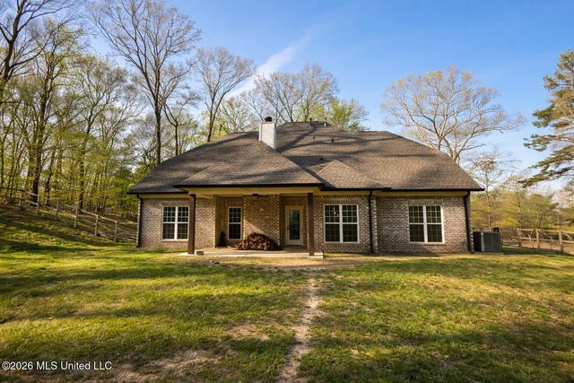 14929 Strickland Road, Byhalia, MS 38611