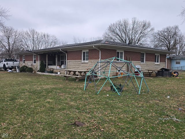 6250 Maple Lawn Road, Indianapolis, IN 46241