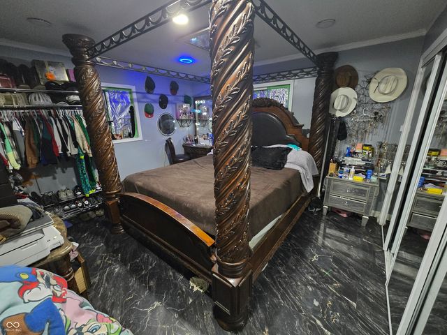 6250 Maple Lawn Road, Indianapolis, IN 46241