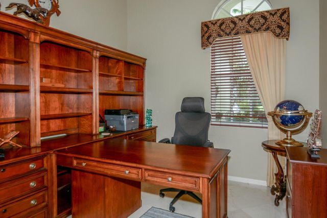 4676 Manderly Drive, Wellington, FL 33449
