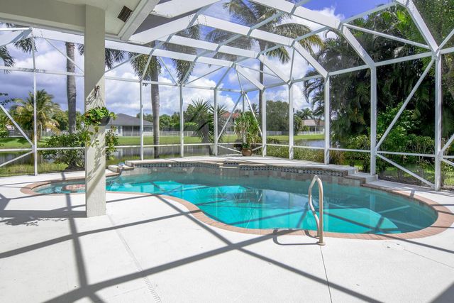 4676 Manderly Drive, Wellington, FL 33449
