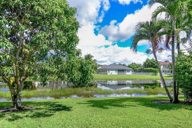 4676 Manderly Drive, Wellington, FL 33449