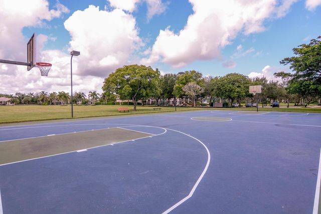 4676 Manderly Drive, Wellington, FL 33449