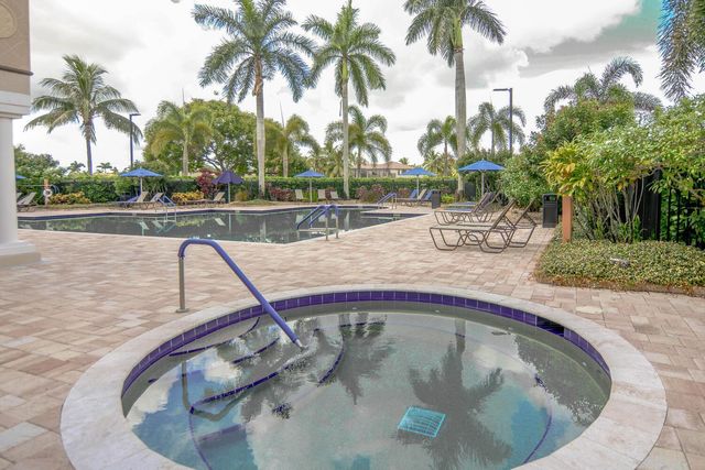 4676 Manderly Drive, Wellington, FL 33449