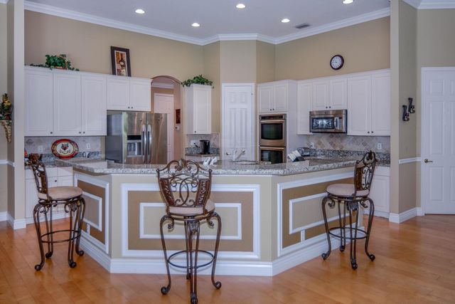 4676 Manderly Drive, Wellington, FL 33449