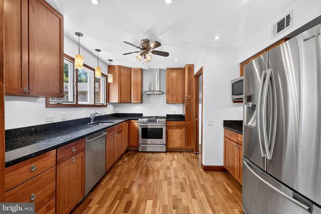 13 GUY CT, Rockville, MD 20850