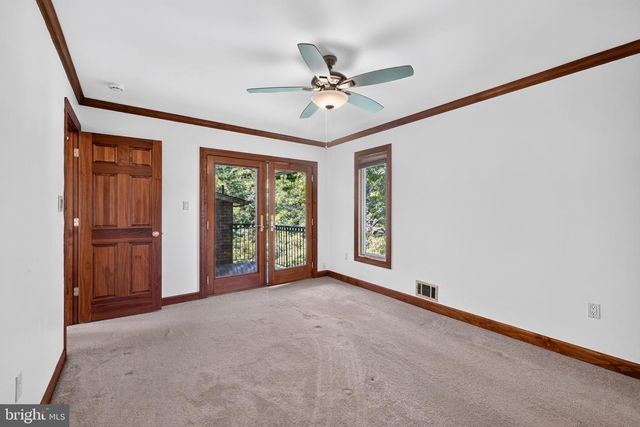 13 GUY CT, Rockville, MD 20850
