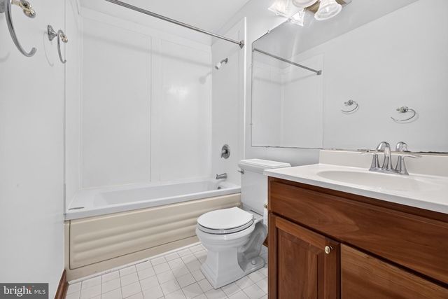 13 GUY CT, Rockville, MD 20850