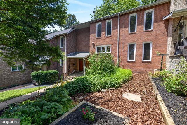 13 GUY CT, Rockville, MD 20850