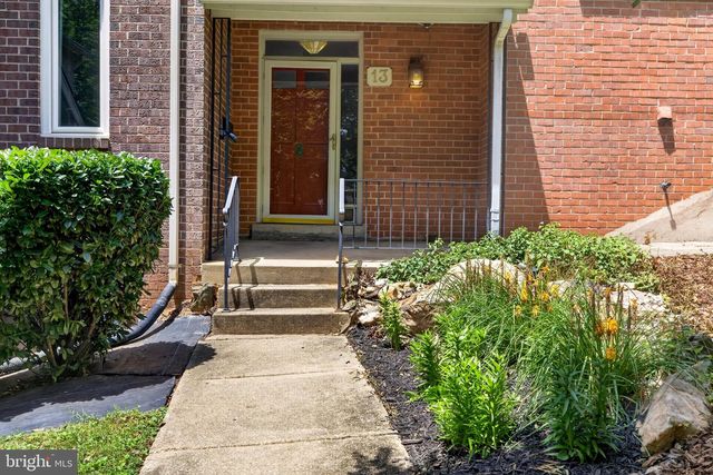 13 GUY CT, Rockville, MD 20850