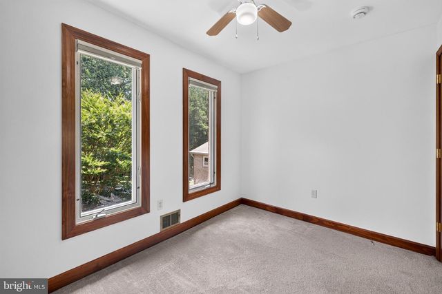 13 GUY CT, Rockville, MD 20850