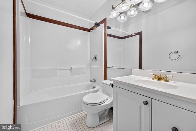 13 GUY CT, Rockville, MD 20850