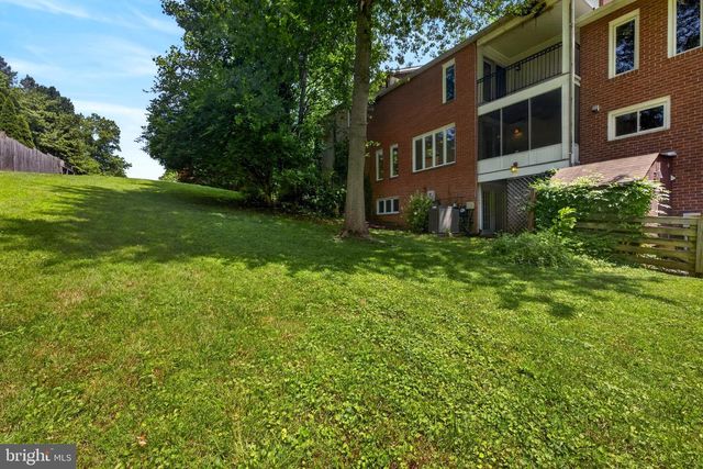 13 GUY CT, Rockville, MD 20850