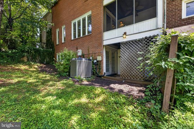 13 GUY CT, Rockville, MD 20850
