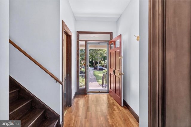13 GUY CT, Rockville, MD 20850