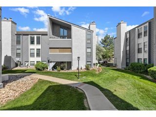 9867 E Peakview Ave E1, Englewood, CO 80111
