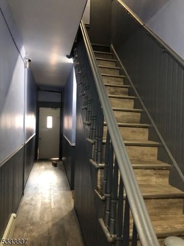 505 5th St, Union City, NJ 07087