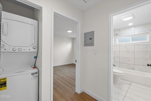 624 Silver Lake Boulevard 3, Los Angeles, CA 90026