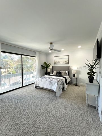 2 William Hilton Pkwy Apt 202, Hilton Head Island, SC 29926