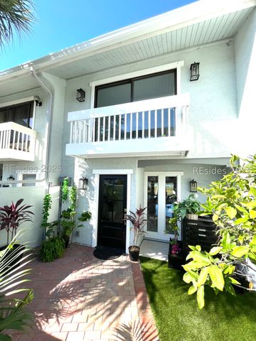 2 William Hilton Pkwy Apt 202, Hilton Head Island, SC 29926