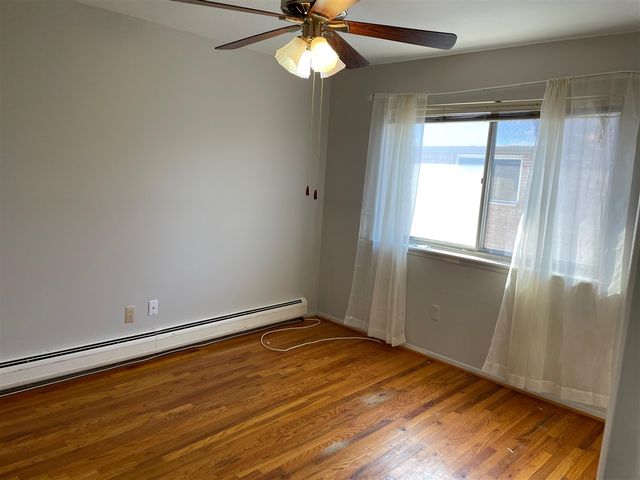 1717 E 14 Mile Road C, Birmingham, MI 48009