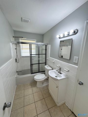 2208 Glen Iris Circle, Huntsville, AL 35810