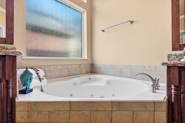 13627 Mansfield Point Lane, Houston, TX 77070