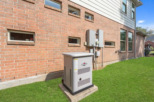 13627 Mansfield Point Lane, Houston, TX 77070