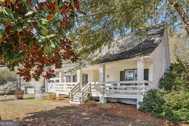 2382 Battle Forest Drive SW, Marietta, GA 30064