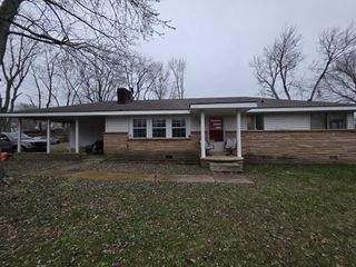 8871 Hwy 70, E, Mc Ewen, TN 37101