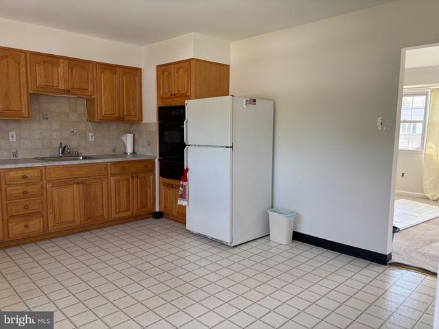 2302 N ALISTER DR, Wilmington, DE 19808
