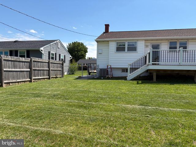 2302 N ALISTER DR, Wilmington, DE 19808