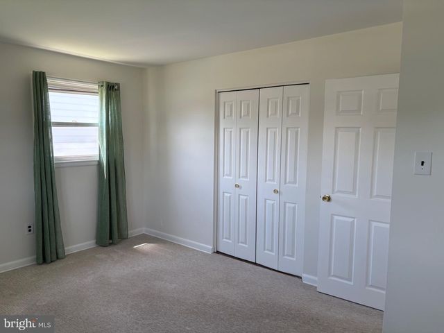 2302 N ALISTER DR, Wilmington, DE 19808
