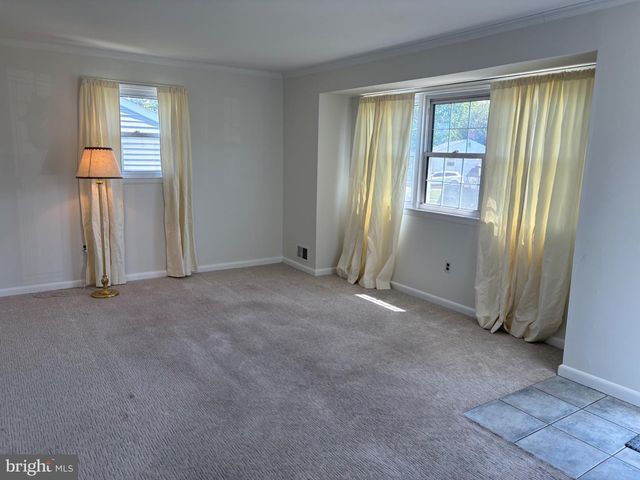 2302 N ALISTER DR, Wilmington, DE 19808