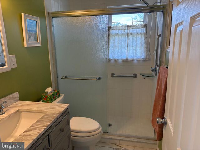 2302 N ALISTER DR, Wilmington, DE 19808