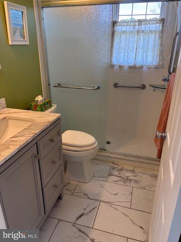 2302 N ALISTER DR, Wilmington, DE 19808