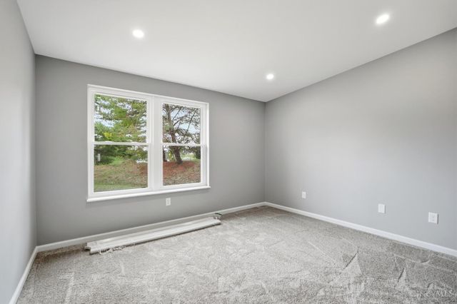 8050 Halyard Court, Deerfield Twp., OH 45039